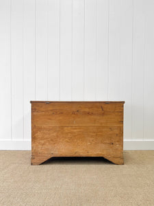 An English Pine Mule Chest Trunk or Blanket Box c1850