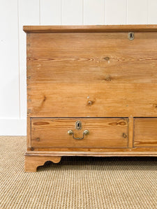 An English Pine Mule Chest Trunk or Blanket Box c1850