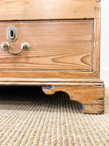 An English Pine Mule Chest Trunk or Blanket Box c1850