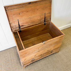 An English Pine Mule Chest Trunk or Blanket Box c1850