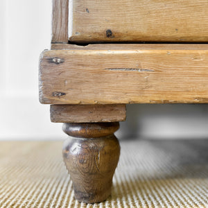 An English Country 6 Drawer Pine Buffet or Sideboard