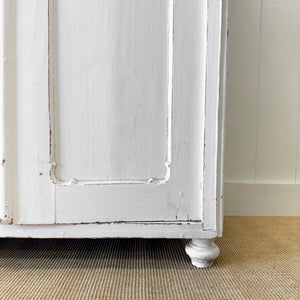 A White Painted Linen Press Cupboard or Cabinet