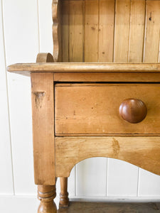 A Large 19th Century Welsh Pine Dresser