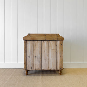 An Antique English Pine Chest of Drawers Dresser Tulip Feet c1890