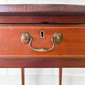 A George III Mahogany and Satinwood Crossbanded Pembroke Table