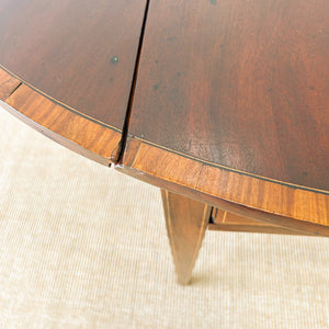 A George III Mahogany and Satinwood Crossbanded Pembroke Table