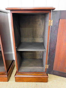 A Charming Pair of English Mahogany Nightstands