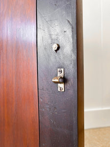 A Charming Pair of English Mahogany Nightstands