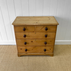 An Antique 19th Century Pine Chest of Drawers Dresser