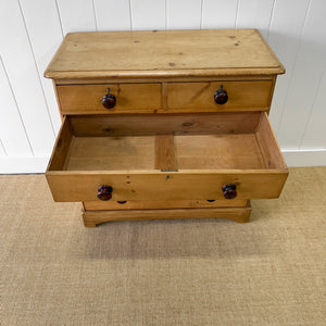 An Antique 19th Century Pine Chest of Drawers Dresser