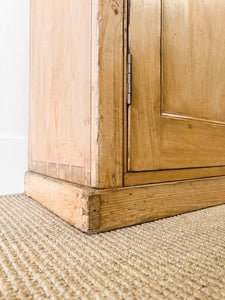 A Handsome English 19th Century Pine Cupboard