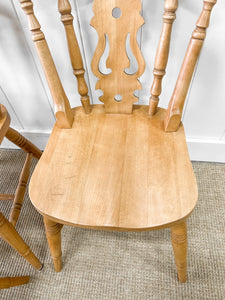 A Vintage Set of 6 Fiddleback Chairs