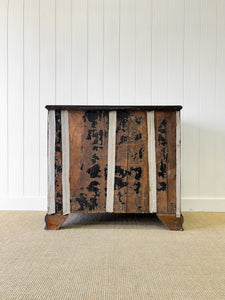 A English Georgian Oak Chest of Drawers with Swan Neck Hardware