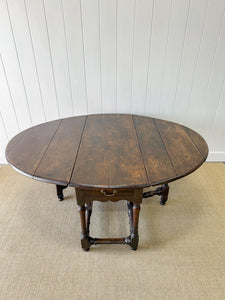 A Large Antique English Country Solid Oak Drop Leaf Gate Leg Table c18th Century