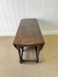 A Large Antique English Country Solid Oak Drop Leaf Gate Leg Table c18th Century