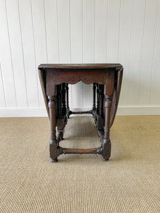 A Large Antique English Country Solid Oak Drop Leaf Gate Leg Table c18th Century