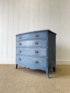 A Regency English Chest of Drawers Dresser c1830