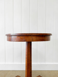 A Delightful Mahogany Pedestal Table c1835