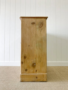 A Large English Pine Chest of Drawers Dresser with Wooden Knobs c1890