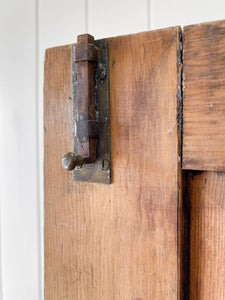 A Handsome English 19th Pine Cupboard with Dark Wooden Knobs