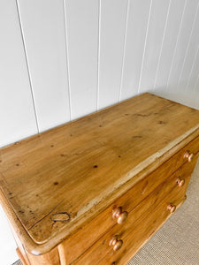 An Antique English Pine Chest of Drawers/Dresser c1890