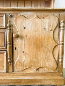 A Beautiful Pine Welsh Dresser or Cupboard with Wooden Knobs c1890