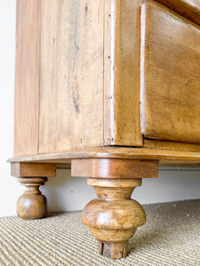 A Large English Pine Country 7 Drawer Buffet or Sideboard c1860