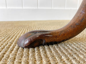 An Antique English Mahogany Tilt-top Table c1800