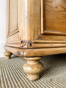 An English Country Pine Sideboard Buffet c1860