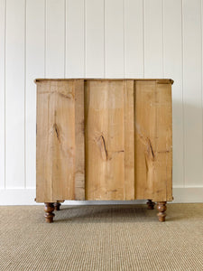 A Large  English Pine Chest of Drawers Dresser with Wooden Knobs on Tulip Feet c1890