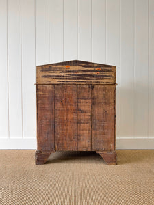 A Happy Antique English Pine Chest of Drawers/Dresser c1890