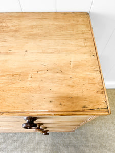 An Antique English Pine Chest of Drawers/Dresser