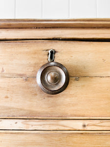 An Antique English Pine Chest of Drawers/Dresser