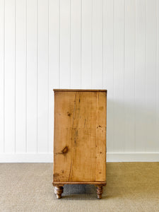 An Antique English Pine Chest of Drawers/Dresser