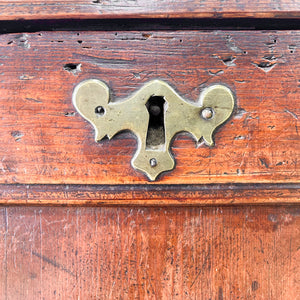 An English Oak Mule Chest Trunk or Blanket Box c1800