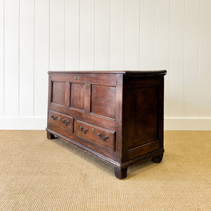 An English Oak Mule Chest Trunk or Blanket Box c1800