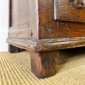 An English Oak Mule Chest Trunk or Blanket Box c1800