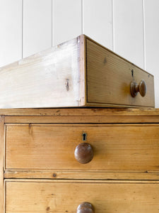 A Large English Pine Chest of Drawers Dresser with Wooden Knobs c1820