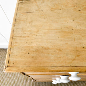 A 19th Century English Chest of Drawers/Dresser