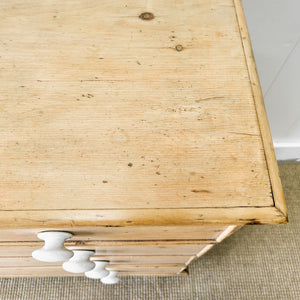 A 19th Century English Chest of Drawers/Dresser