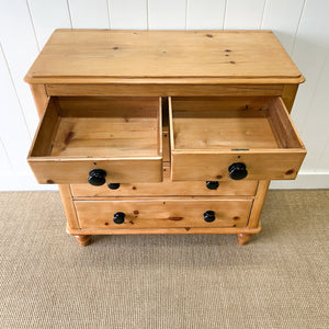 A 19th Century English Pine Chest of Drawers/Dresser with Tulip Feet