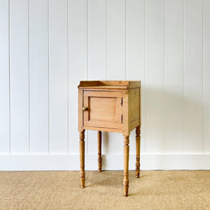 Antique English Early 19th Century Pine Bedside Table or Nightstand