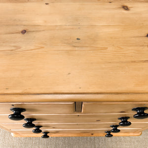 A 19th Century English Pine Chest of Drawers/Dresser with Tulip Feet