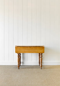 An English Country Pine Dining or Pembroke Drop Leaf Table