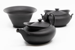 Wedgwood Serving Set in Black