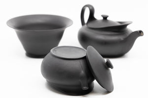 Wedgwood Serving Set in Black