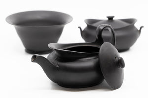 Wedgwood Serving Set in Black