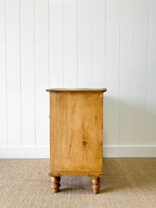 An Antique English Pine Chest of Drawers Dresser c1890