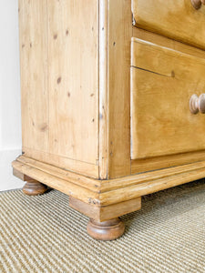 A Large English Pine Chest of Drawers Dresser with Wooden Knobs on Tulip Feet c1890