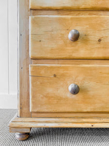 A Large English Pine Chest of Drawers Dresser with Wooden Knobs on Tulip Feet c1890